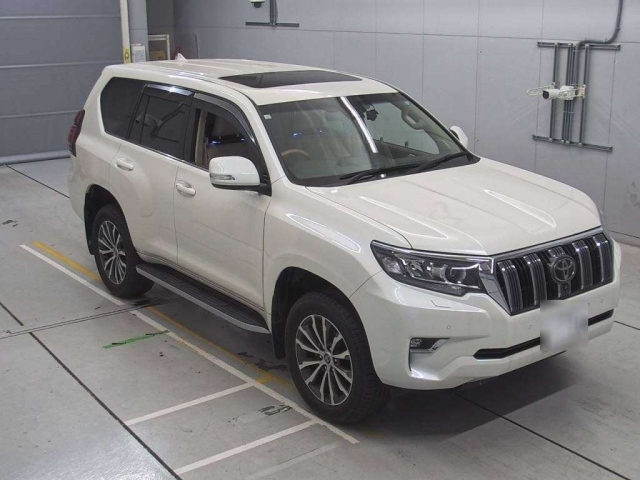TOYOTA LAND CRUISER PRADO 2021