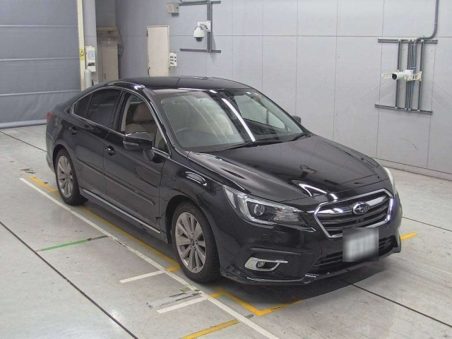 SUBARU LEGACY B4 2018