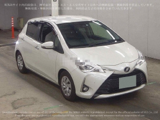 TOYOTA VITZ 2019