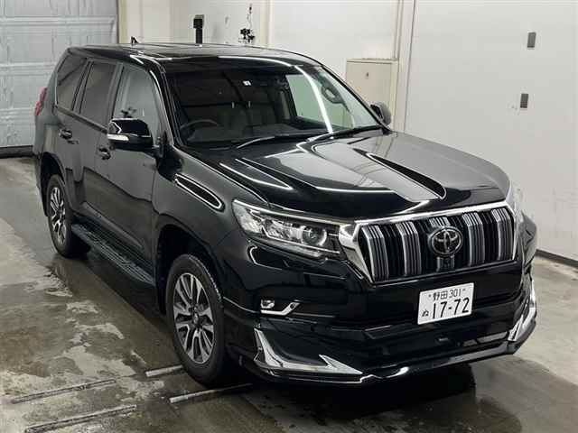 TOYOTA LAND CRUISER PRADO 2022