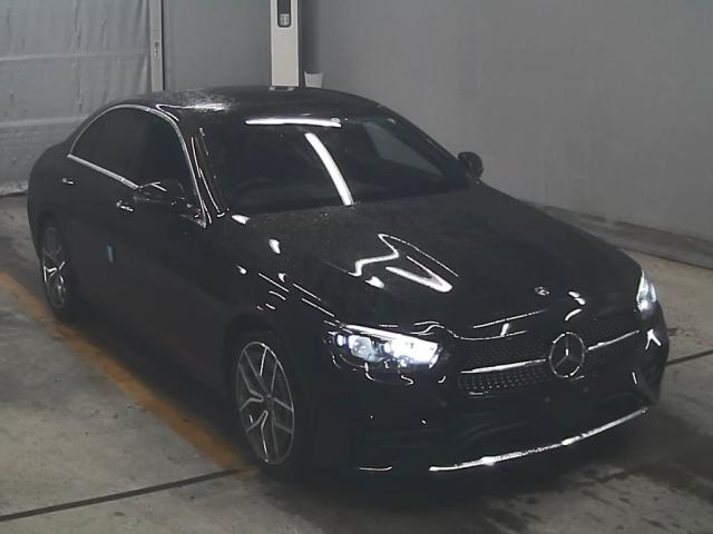 MERCEDES BENZ E CLASS 2021