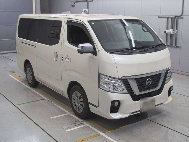 NISSAN Caravan 2019