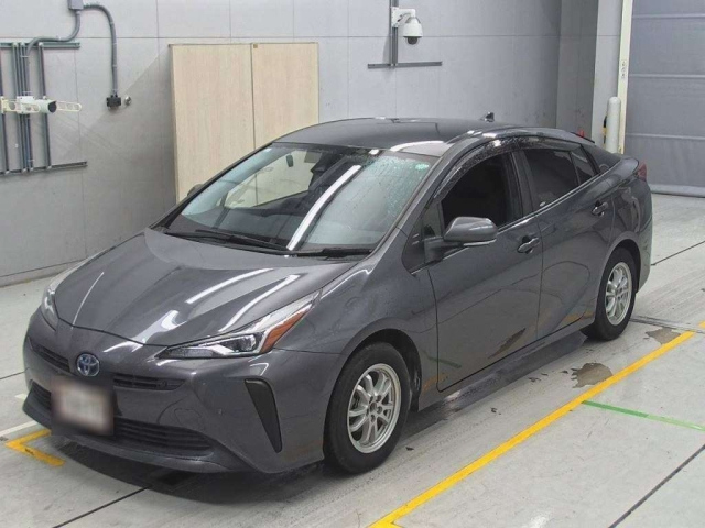 TOYOTA PRIUS 2021