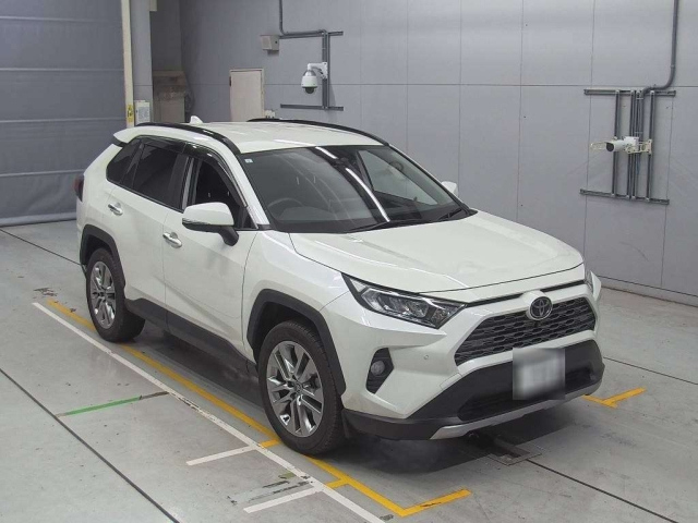TOYOTA RAV4 2021